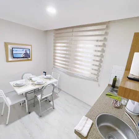Miniq Beach Home - 2 Bedrooms & A/C & Tv بيت للعطل فوكا